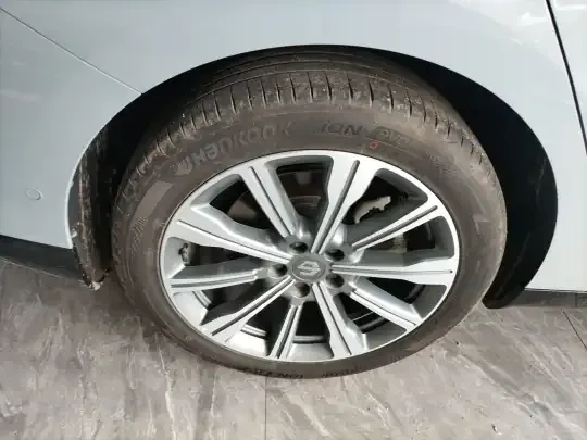 Leapmotor C01 2023 (15000 км)