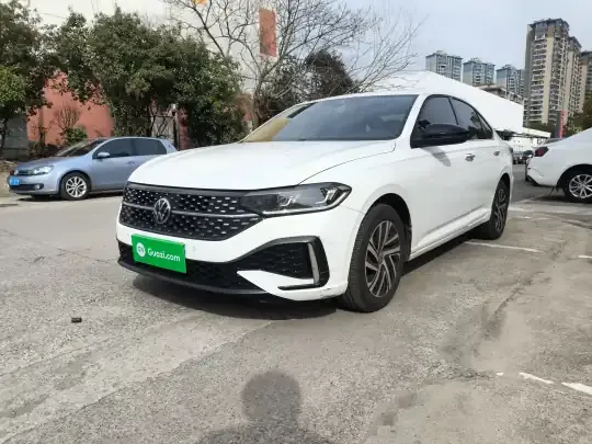 Volkswagen Lavida 2024 (28200 км)