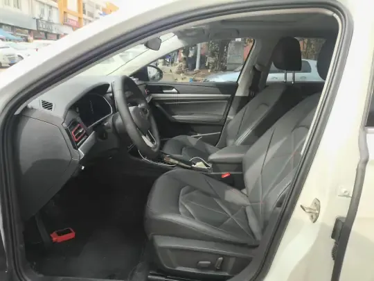 Volkswagen Lavida 2024 (28200 км)