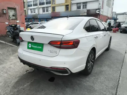 Volkswagen Lavida 2024 (28200 км)