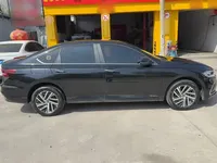 Volkswagen Lavida 2024 (4400 км)