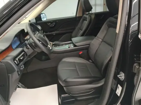 Lincoln Aviator 2023 (48500 км)