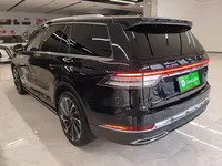 Lincoln Aviator 2023 (48500 км)