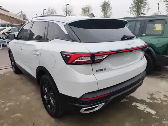 Dongfeng Aeolus AX7 2023 (20100 км)