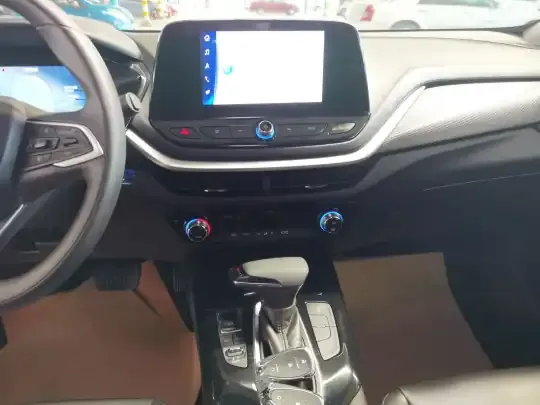 Chevrolet Menlo 2023 (26800 км)