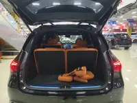 Mercedes-Benz GLC 2023 (8000 км)