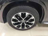 Mercedes-Benz GLC 2023 (8000 км)