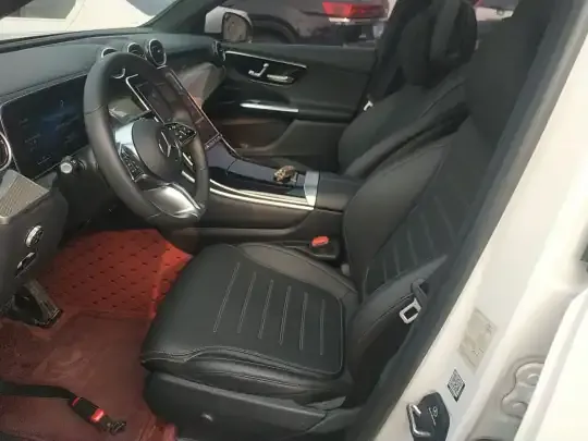 Mercedes-Benz GLC 2023 (40000 км)
