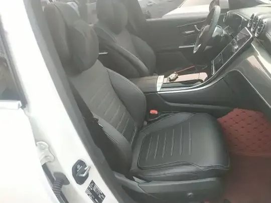 Mercedes-Benz GLC 2023 (40000 км)