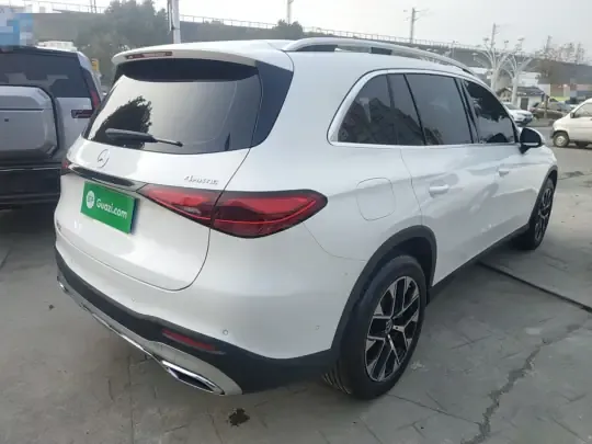 Mercedes-Benz GLC 2023 (40000 км)