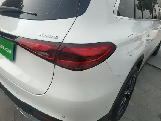 Mercedes-Benz GLC 2023 (40000 км)