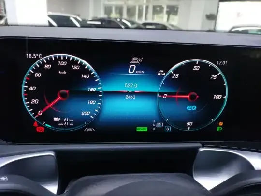 Mercedes-Benz EQB 2023 (2400 км)
