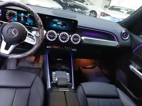 Mercedes-Benz EQB 2023 (2400 км)