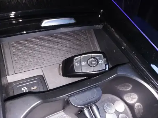 Mercedes-Benz EQB 2023 (2400 км)