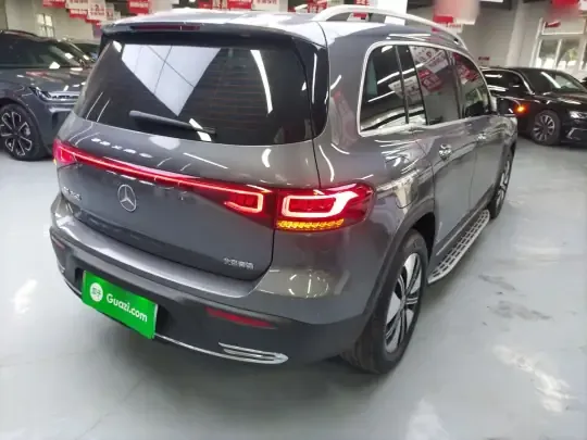 Mercedes-Benz EQB 2023 (2400 км)