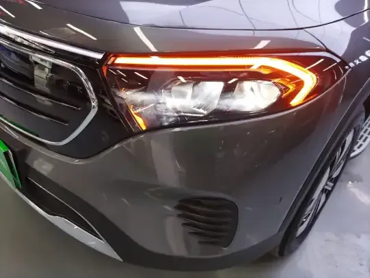 Mercedes-Benz EQB 2023 (2400 км)