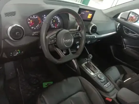 Audi Q2L 2024 (67100 км)