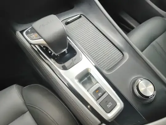Dongfeng Aeolus Huge 2024 (38300 км)