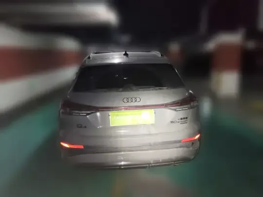 Audi Q4 e-tron 2024 (39200 км)