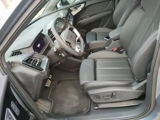Audi Q4 e-tron 2024 (5800 км)