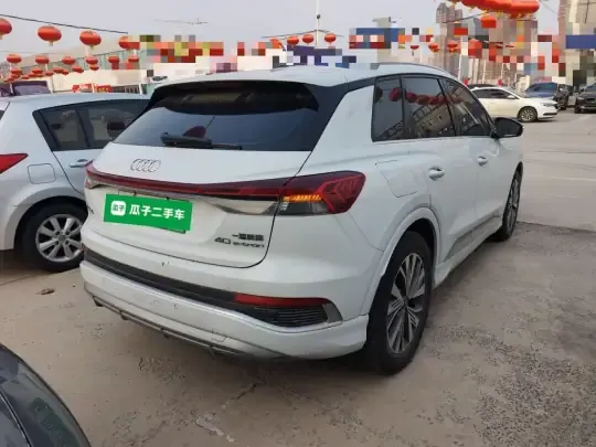 Audi Q4 e-tron 2024 (47699 км)