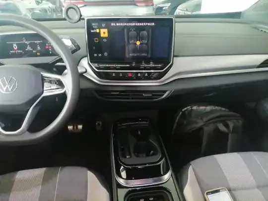 Volkswagen ID,4 CROZZ 2024 (26300 км)