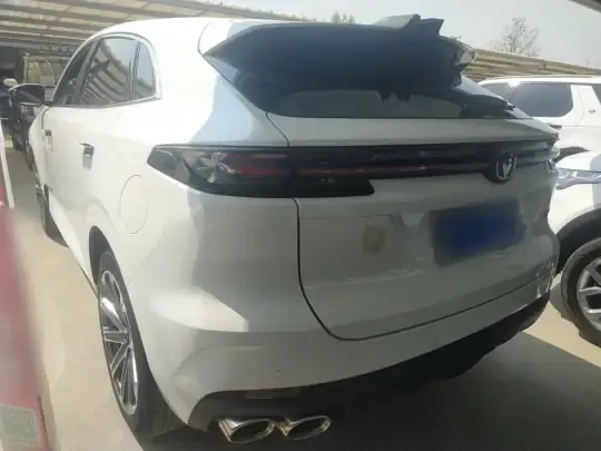 CHANGAN UNI-K 2024 (12600 км)