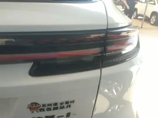 CHANGAN UNI-K 2024 (12600 км)