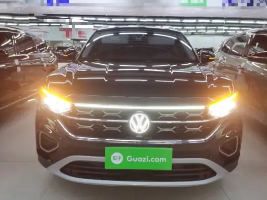 Volkswagen Tayron 2024 (6800 км)