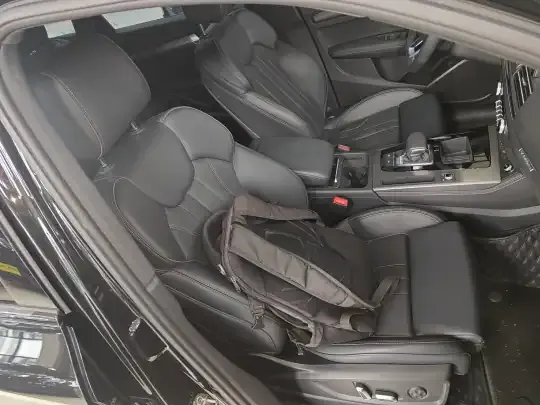Audi Q5L 2024 (18200 км)