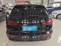 Audi Q5L 2024 (18200 км)