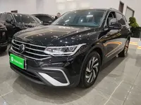Volkswagen Tiguan L 2024 (11500 км)
