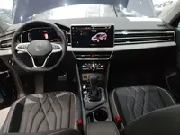 Volkswagen Tiguan L 2024 (11500 км)