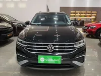 Volkswagen Tiguan L 2024 (11500 км)