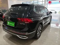 Volkswagen Tiguan L 2024 (11500 км)