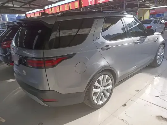Land Rover Discovery 2024 (33100 км)