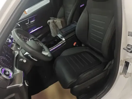 Mercedes-Benz C-Class 2024 (10400 км)
