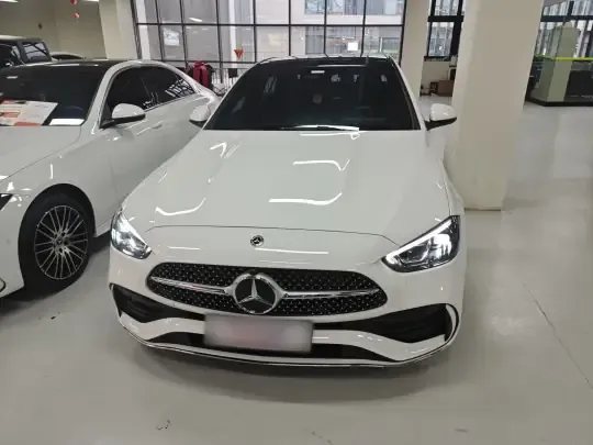 Mercedes-Benz C-Class 2024 (10400 км)
