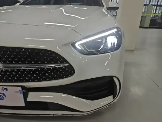 Mercedes-Benz C-Class 2024 (10400 км)