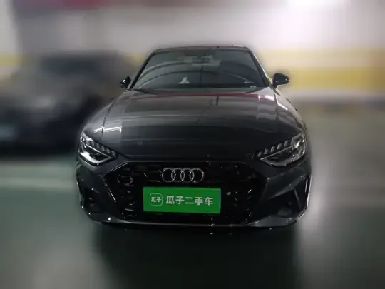 Audi A4L 2024 (8400 км)