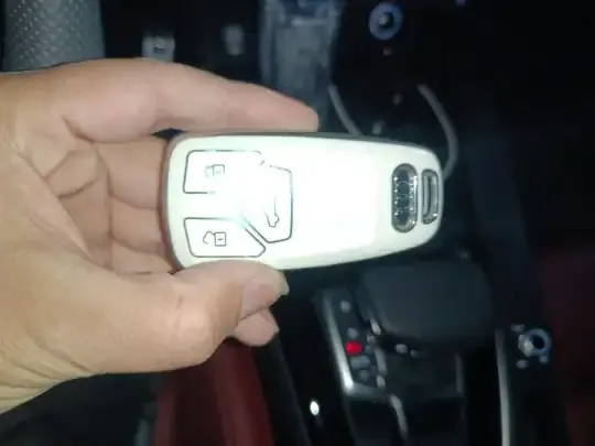 Audi A4L 2024 (8400 км)