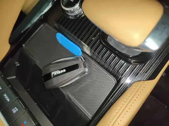 Geely Auto Monjaro L Intelligent Engine 2024 (2200 км)