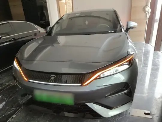 BYD Song L EV 2024 (50800 км)