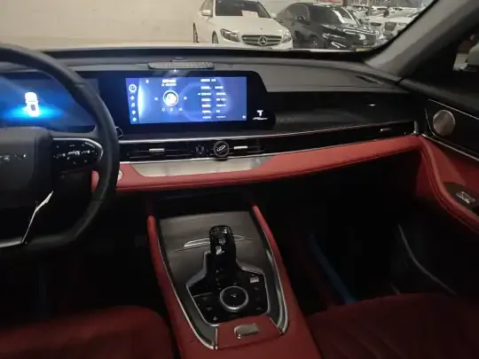 Chery Tiggo 7 PLUS 2023 (6300 км)