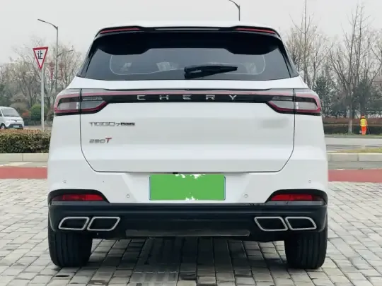 Chery Tiggo 7 PLUS 2023 (6300 км)