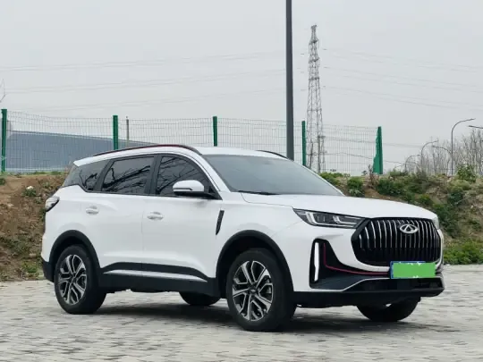 Chery Tiggo 7 PLUS 2023 (6300 км)