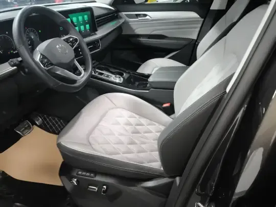 Volkswagen Tavendor 2024 (28000 км)