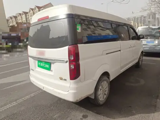 Jinbei Gold Hiace M Classic 2024 (21000 км)