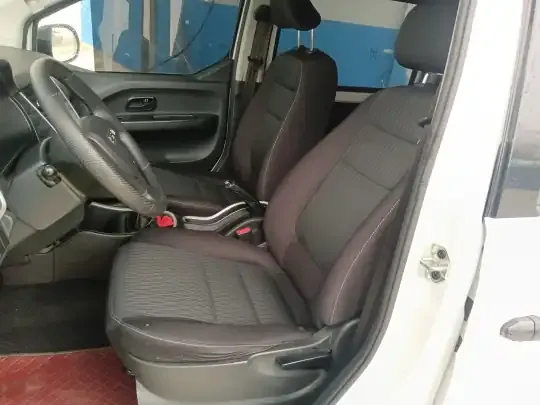 Jinbei Gold Hiace M Classic 2024 (27000 км)
