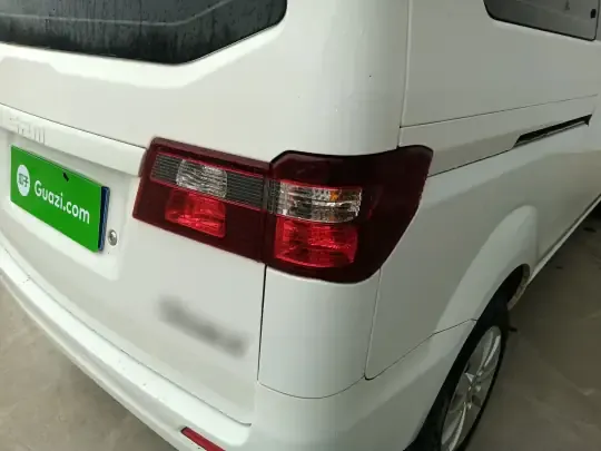 Jinbei Gold Hiace M Classic 2024 (27000 км)